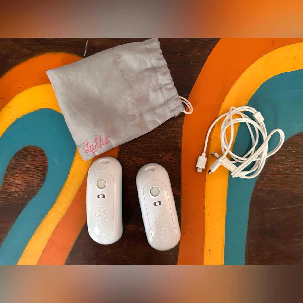 LaVie Warming Lactation Massage Pads - Breastfeeding Massager, Heat & Vibration